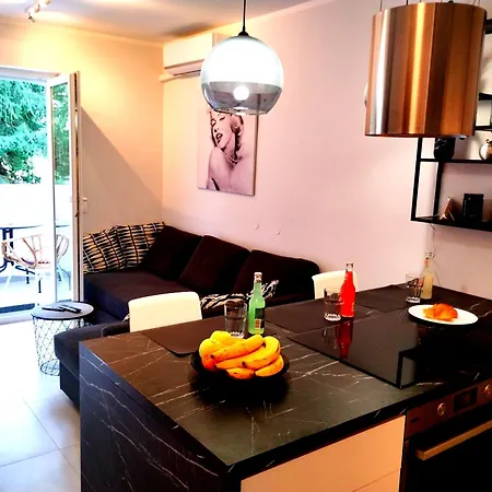 Premium Eden Apartment